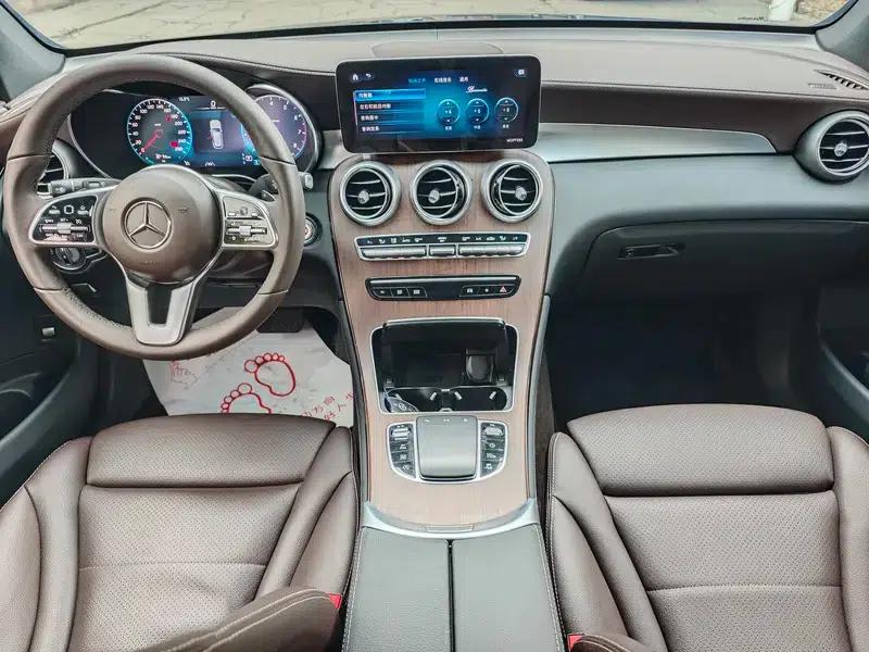 2021 Mercedes-Benz GLC 300 L 4MATIC Luxury — миниатюра 20