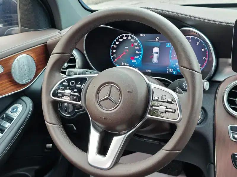 2021 Mercedes-Benz GLC 300 L 4MATIC Luxury — миниатюра 21