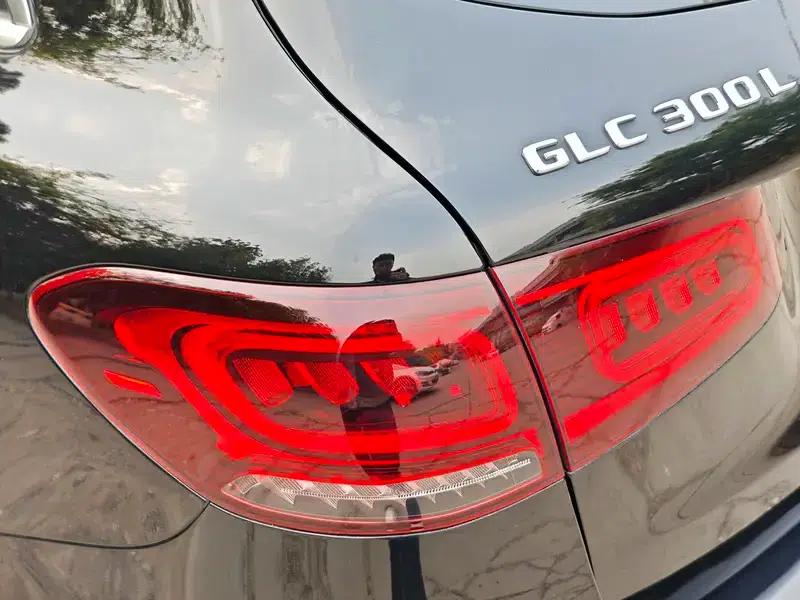 2021 Mercedes-Benz GLC 300 L 4MATIC Luxury — миниатюра 9