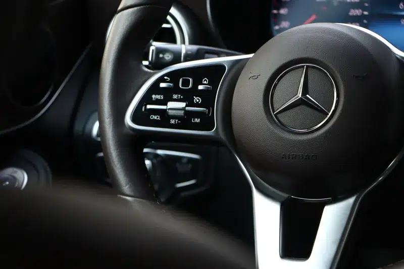 2020 Mercedes-Benz GLC 300 L 4MATIC Dynamic — миниатюра 19