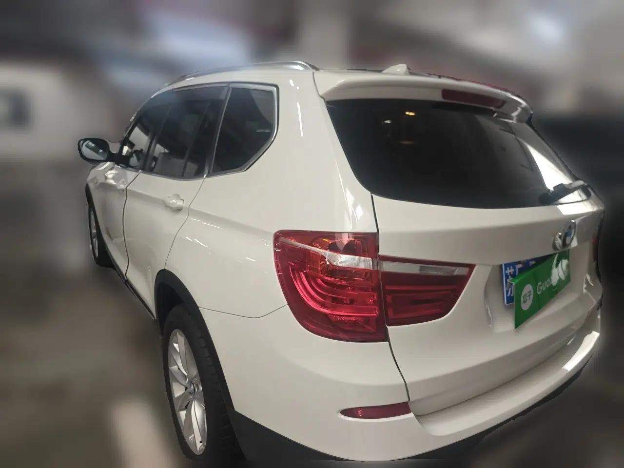 BMW X3 2013 Facelifted xDrive20i Luxury Edition — миниатюра 4
