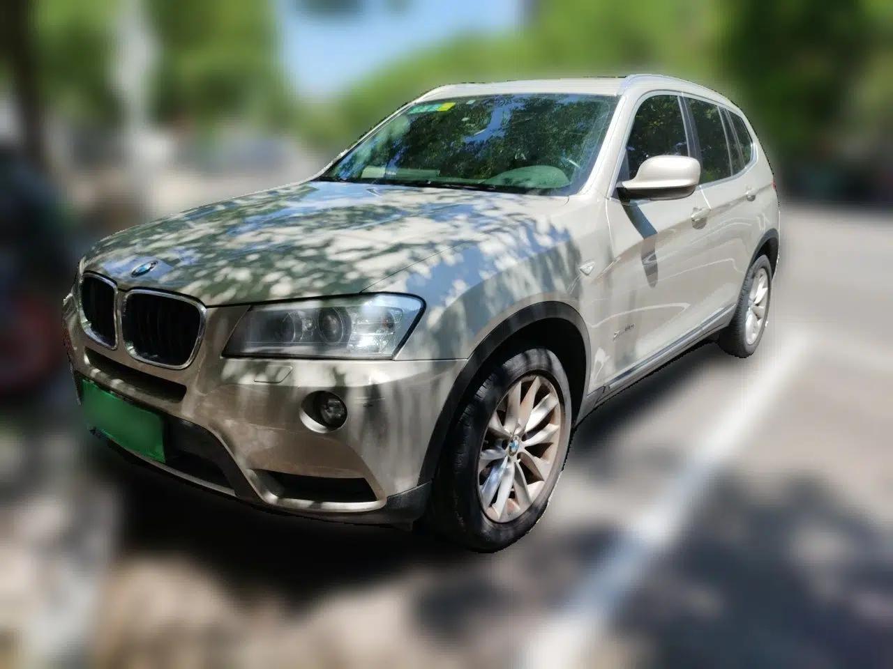 BMW X3 2013 Facelifted xDrive20i Luxury Edition — миниатюра 1