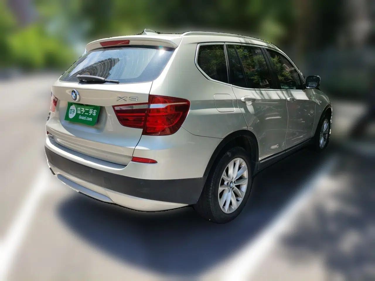 BMW X3 2013 Facelifted xDrive20i Luxury Edition — миниатюра 6