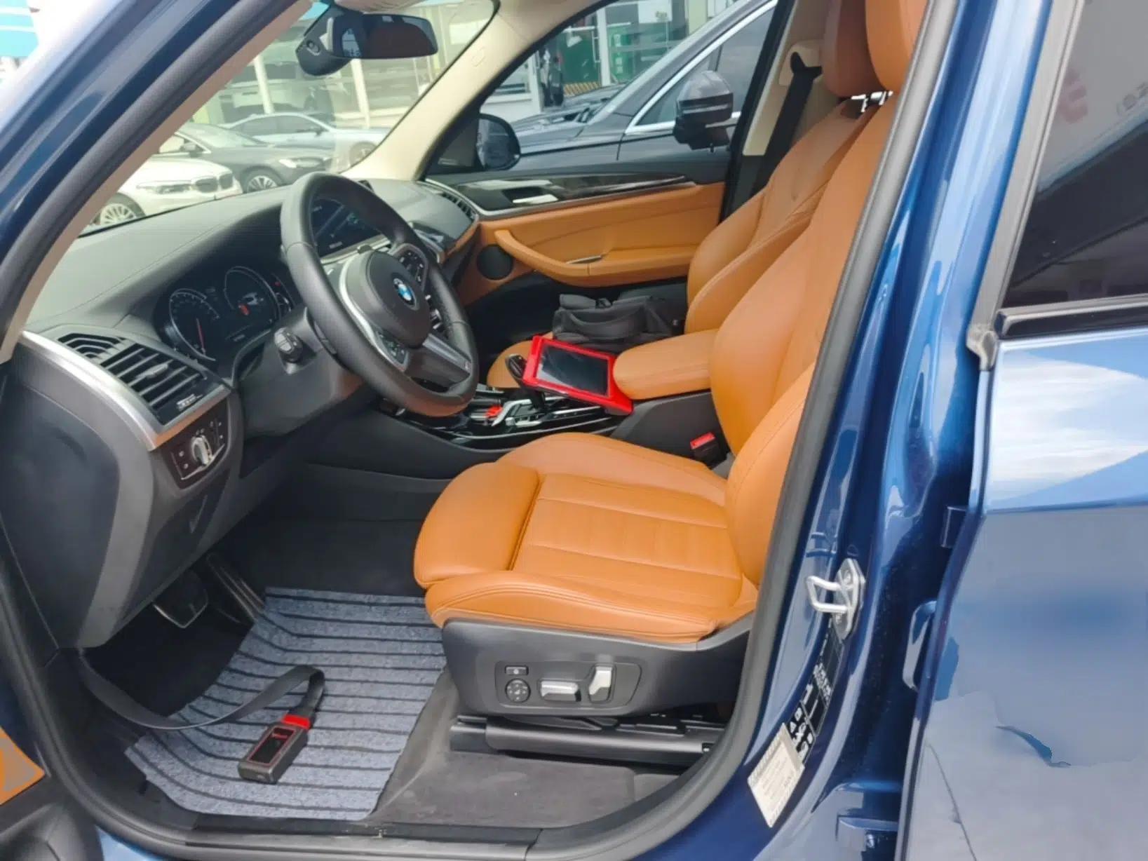 BMW X3 2018 xDrive30i Luxury Model M Sport Package China V — миниатюра 23