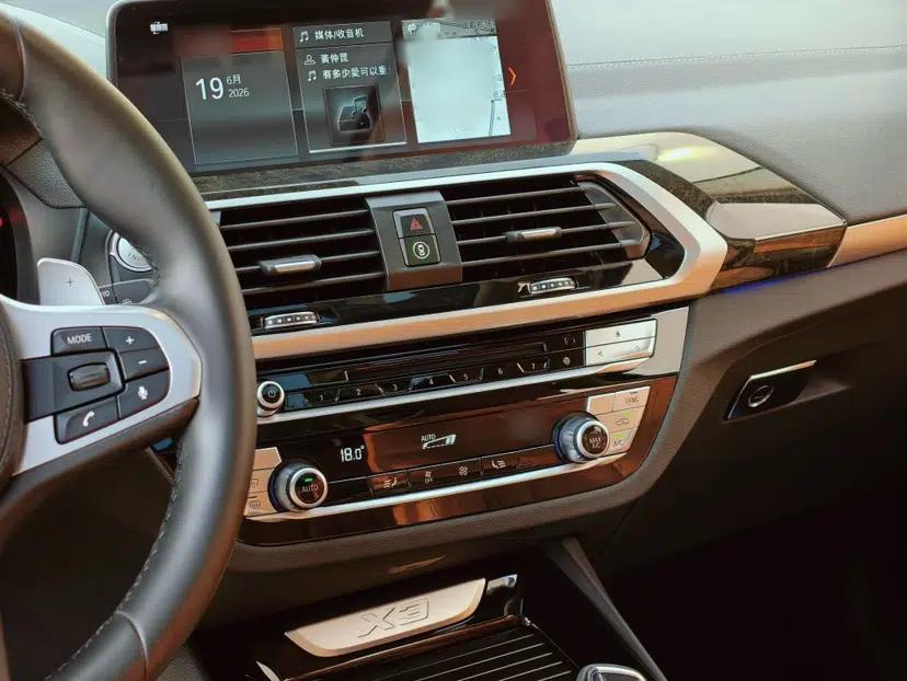BMW X3 2018 xDrive30i Luxury Model M Sport Package China V — миниатюра 40