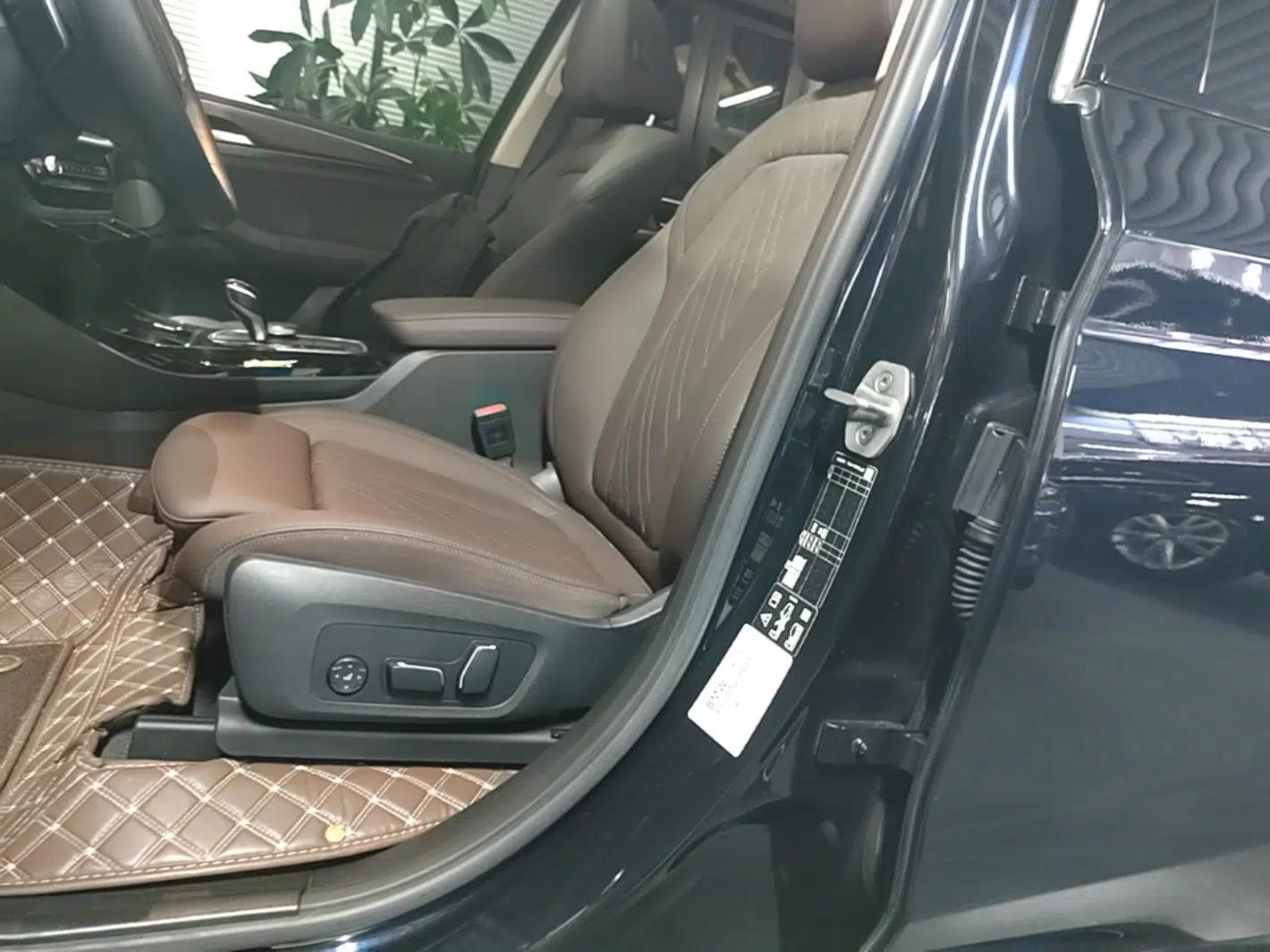 BMW X3 2023 Restyled xDrive30i Leading Edition M Night Sky Package — миниатюра 22