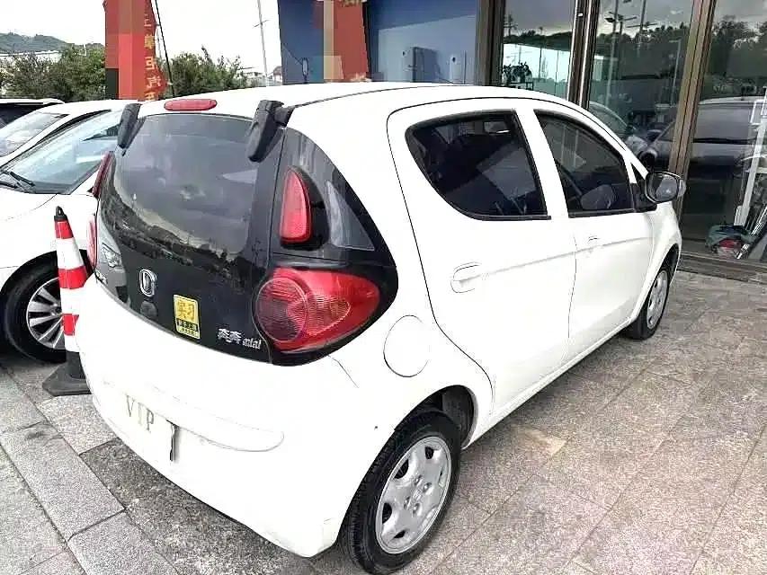 Benben MINI 2012 1.0L Manual Family Edition (National V Emission Standard) — миниатюра 8