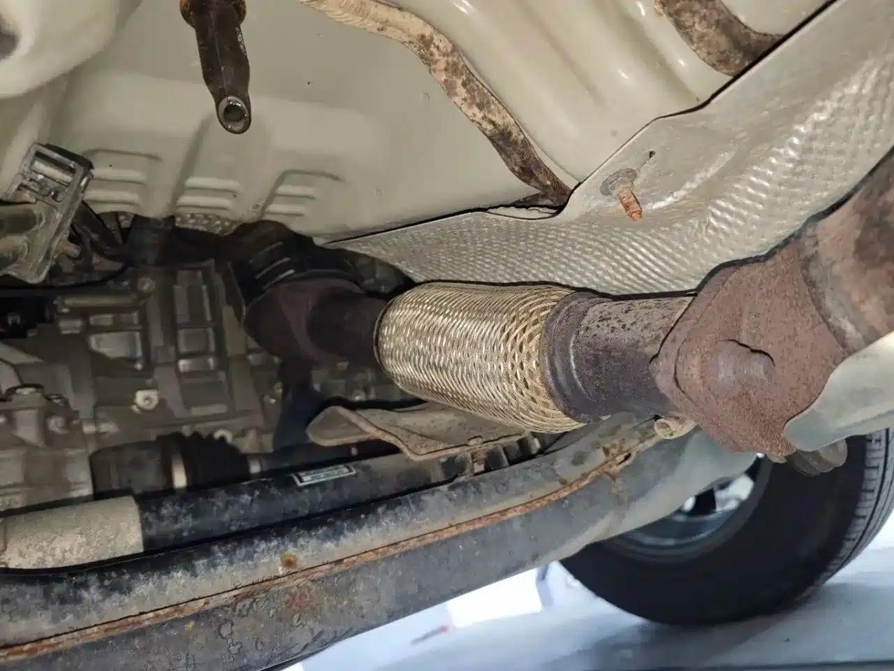 Benben MINI 2012 1.0L Manual Family Edition (National V Emission Standard) — миниатюра 10