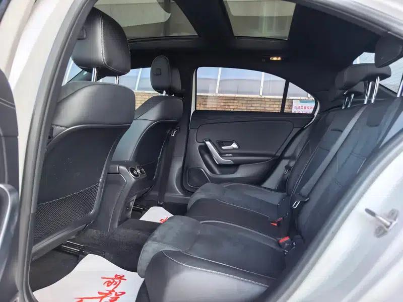 Mercedes-Benz A-Class 2022 Facelift A 200 L Sport Sedan Fashion Edition — миниатюра 9