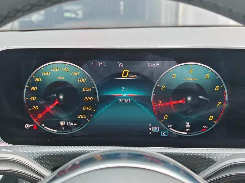 Mercedes-Benz A-Class 2020 Facelift A 200 L Sport Sedan Fashion Model — миниатюра 11