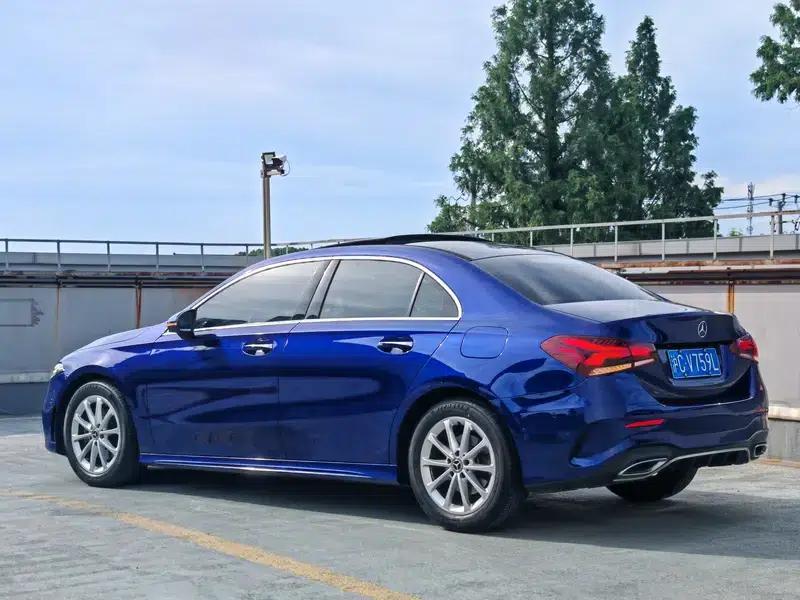 Mercedes-Benz A-Class 2020 Facelift A 200 L Sport Sedan Fashion Model — миниатюра 5