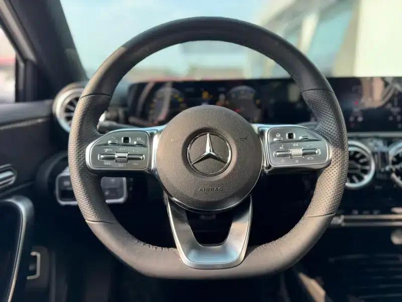 Mercedes-Benz A-Class 2022 Facelift A 200 L Sport Sedan Fashion Edition — миниатюра 16