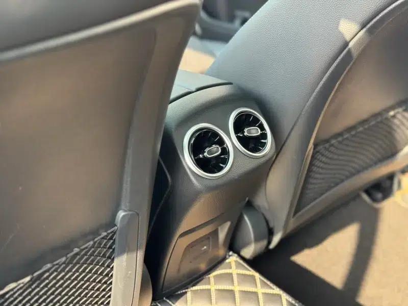 Mercedes-Benz A-Class 2022 Facelift A 200 L Sport Sedan Fashion Edition — миниатюра 19