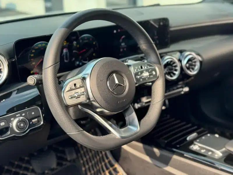 Mercedes-Benz A-Class 2022 Facelift A 200 L Sport Sedan Fashion Edition — миниатюра 21