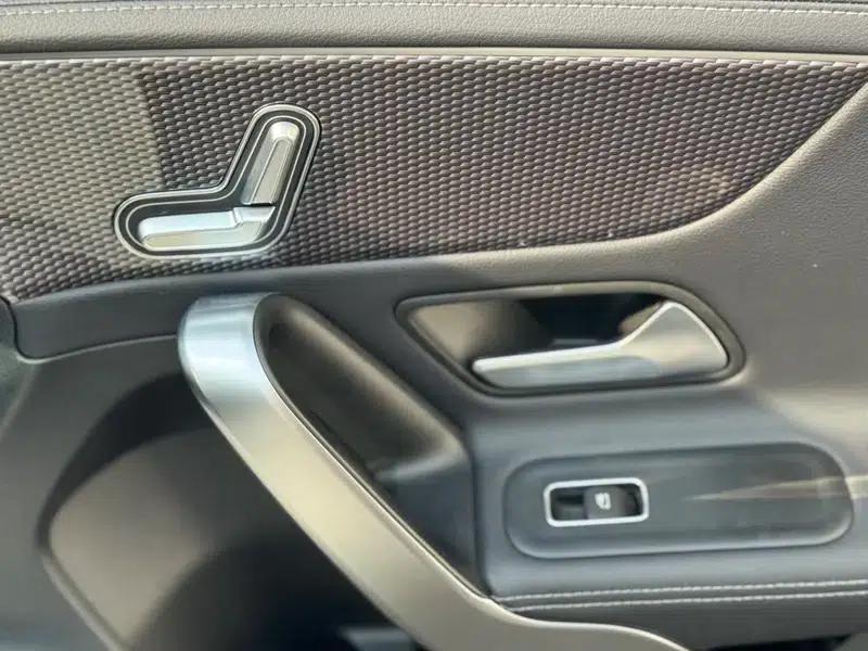 Mercedes-Benz A-Class 2022 Facelift A 200 L Sport Sedan Fashion Edition — миниатюра 24