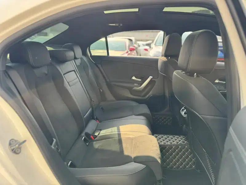 Mercedes-Benz A-Class 2022 Facelift A 200 L Sport Sedan Fashion Edition — миниатюра 26