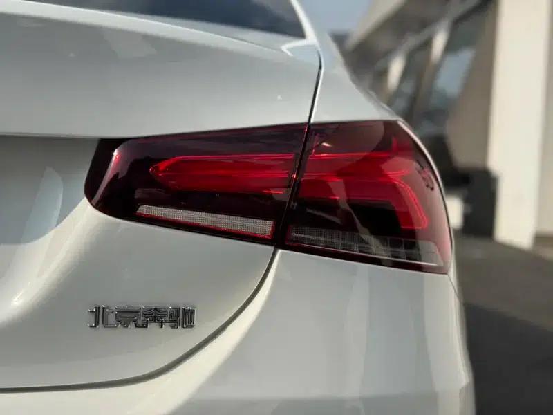 Mercedes-Benz A-Class 2022 Facelift A 200 L Sport Sedan Fashion Edition — миниатюра 8