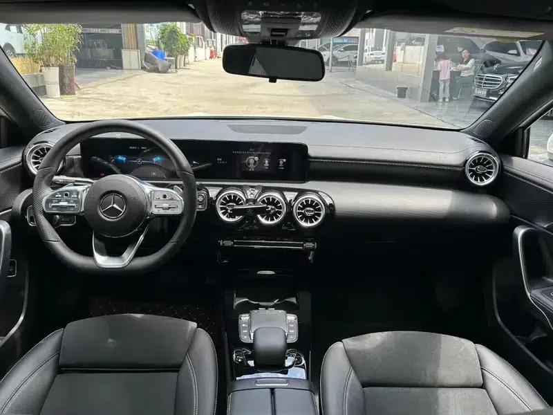 2023 Mercedes-Benz A-Class A 200 L Sport Sedan Fashion Edition — миниатюра 7