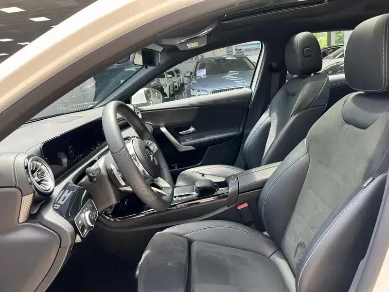 2023 Mercedes-Benz A-Class A 200 L Sport Sedan Fashion Edition — миниатюра 8