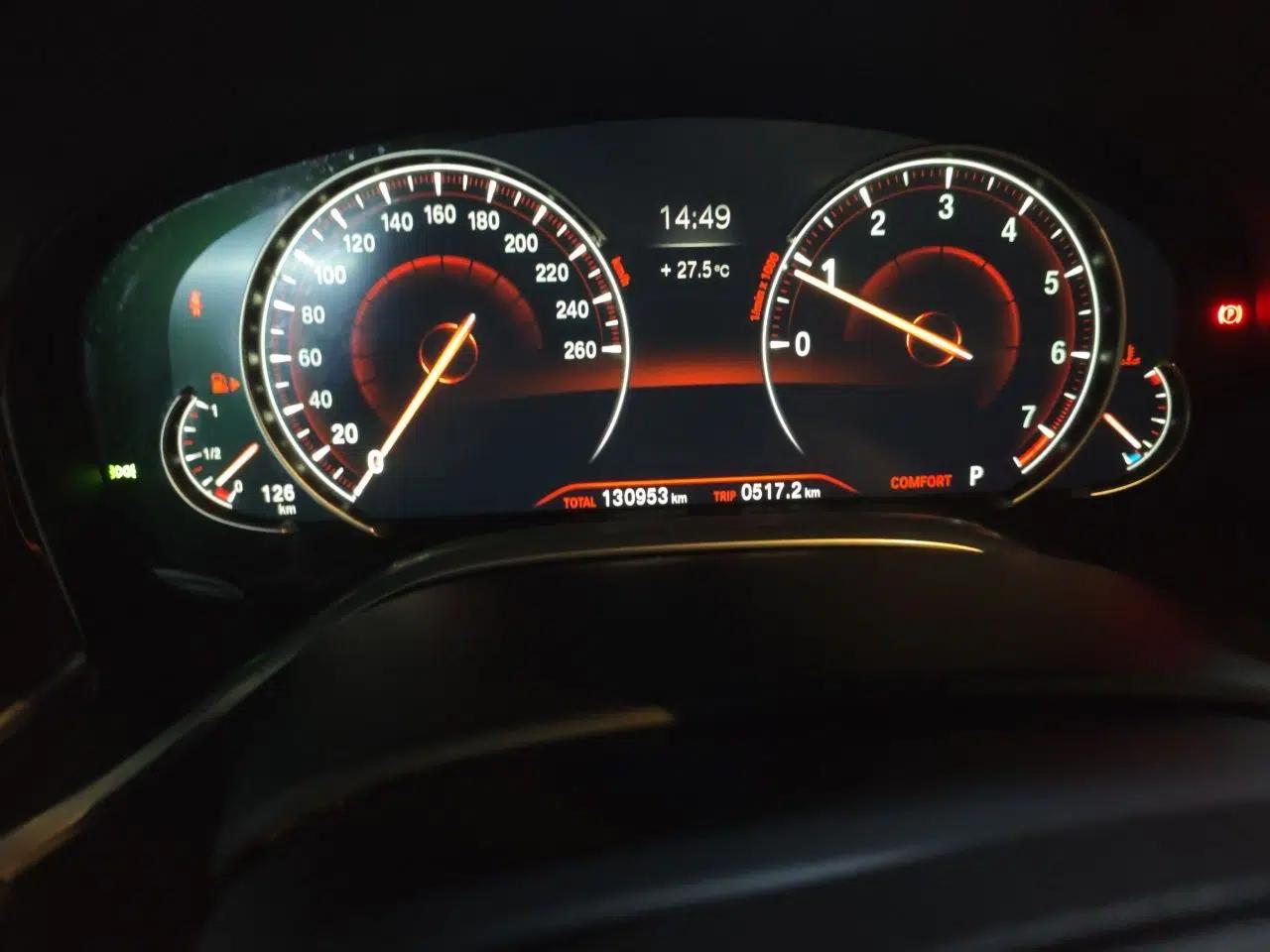 BMW 7 Series 2016 730Li Leading Model — миниатюра 12