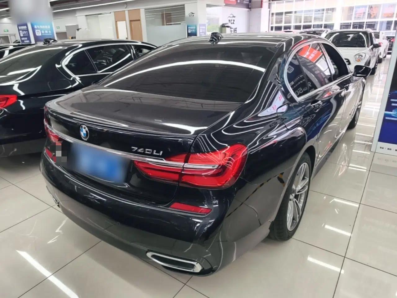 BMW 7 Series 2018 730Li Luxury Edition M Sport Package — миниатюра 6