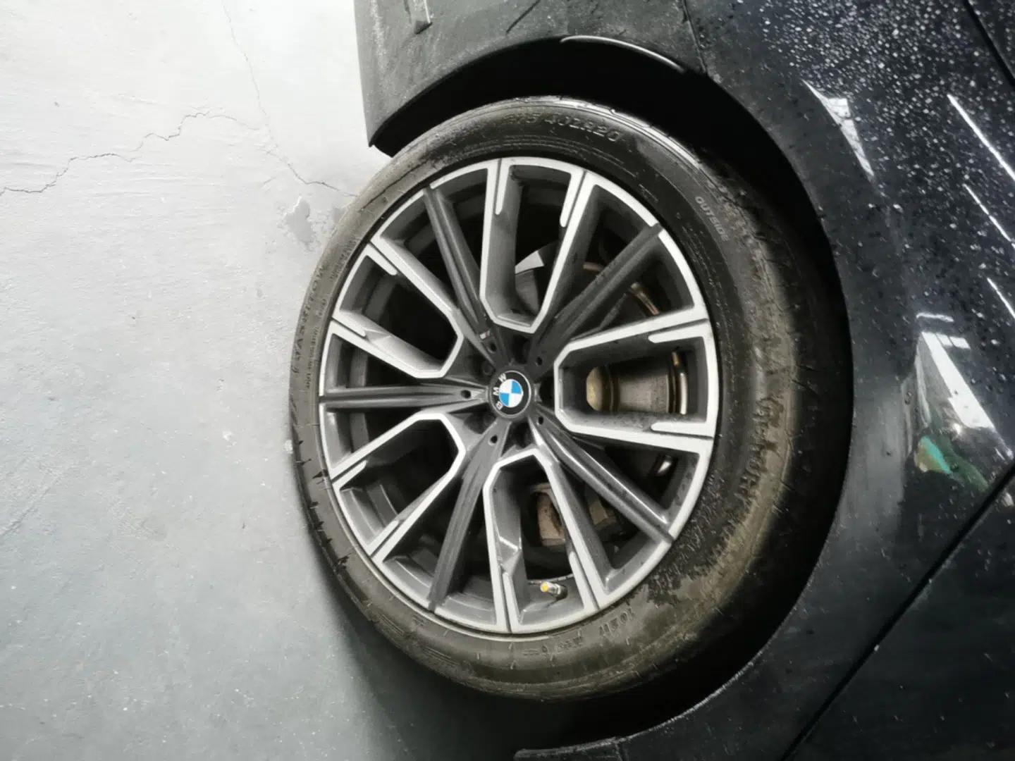 BMW 7 Series 2019 Updated 740Li Luxury Version M Sport Package — миниатюра 11