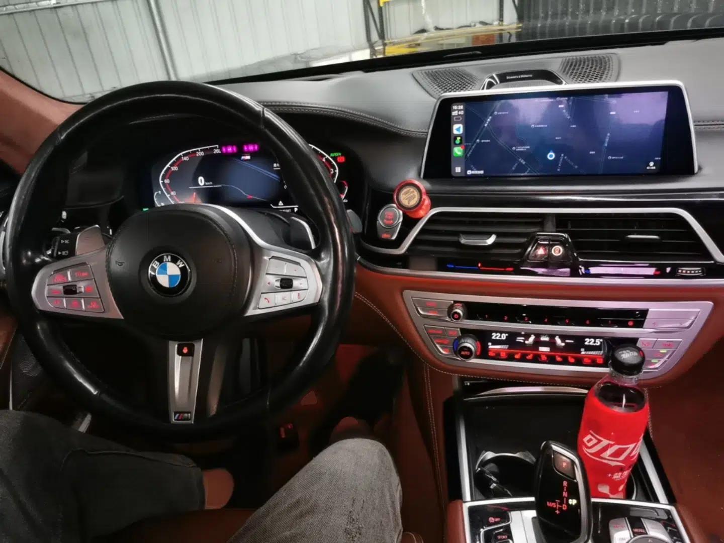 BMW 7 Series 2019 Updated 740Li Luxury Version M Sport Package — миниатюра 12