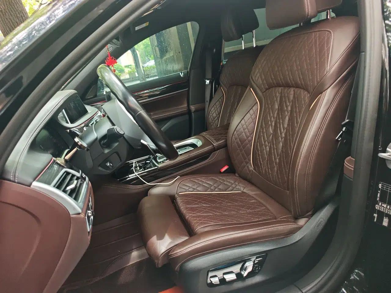 BMW 7 Series 2021 740Li Leading Model M Sport Package — миниатюра 15