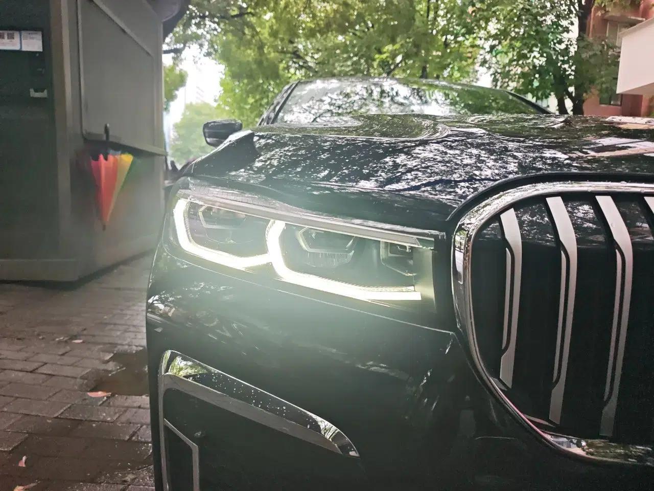 BMW 7 Series 2021 740Li Leading Model M Sport Package — миниатюра 7