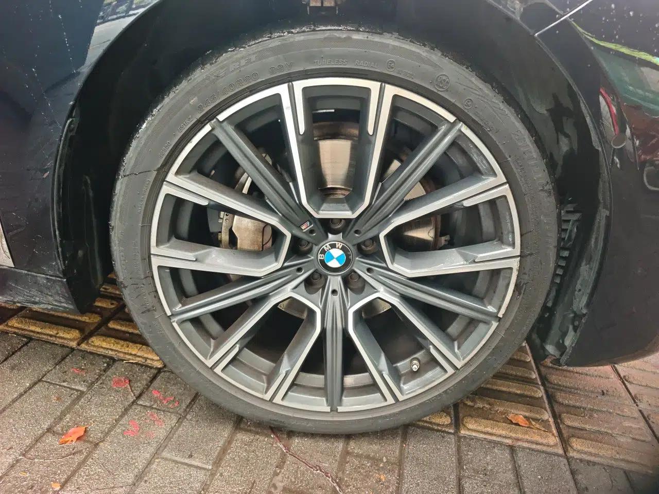 BMW 7 Series 2021 740Li Leading Model M Sport Package — миниатюра 8