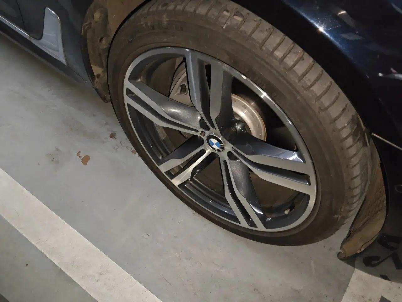 BMW 7 Series 2018 740Li M Sport Package Leading Model — миниатюра 8