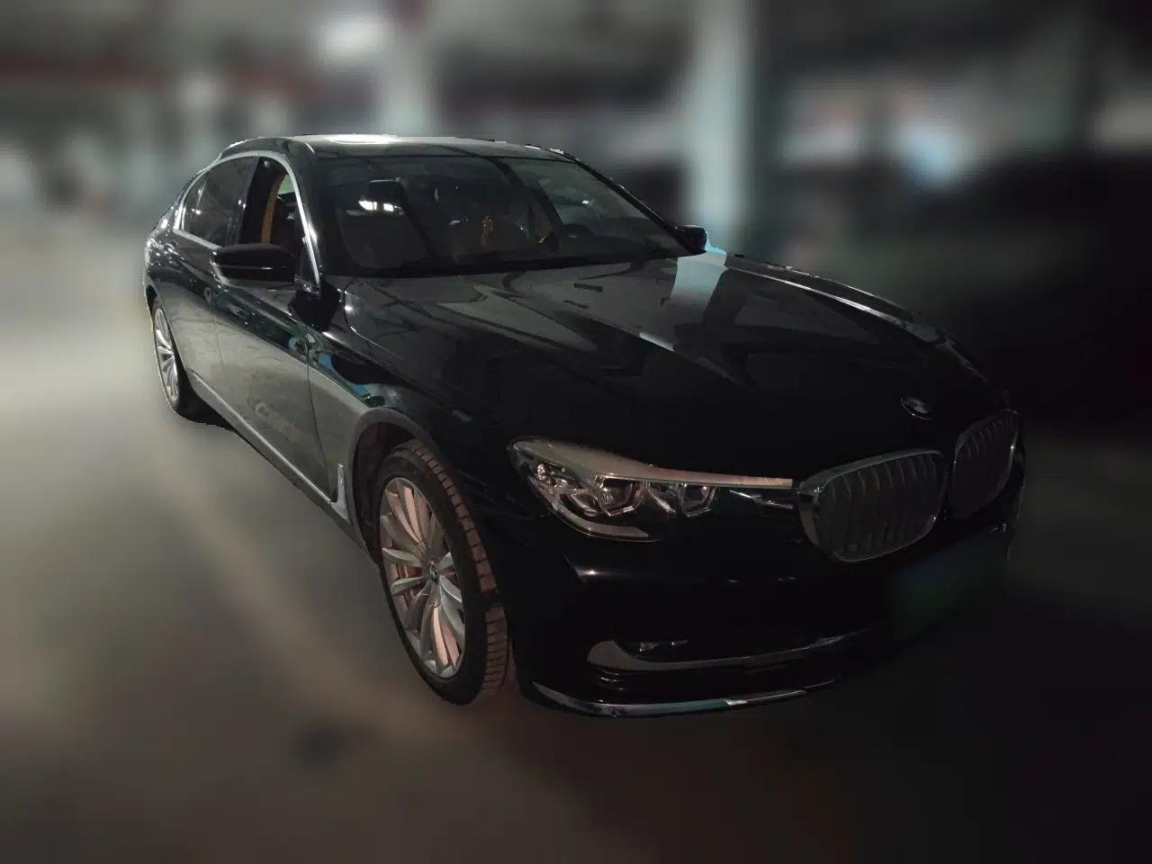 BMW 7 Series 2018 730Li Leading Model Excellence Package — миниатюра 3