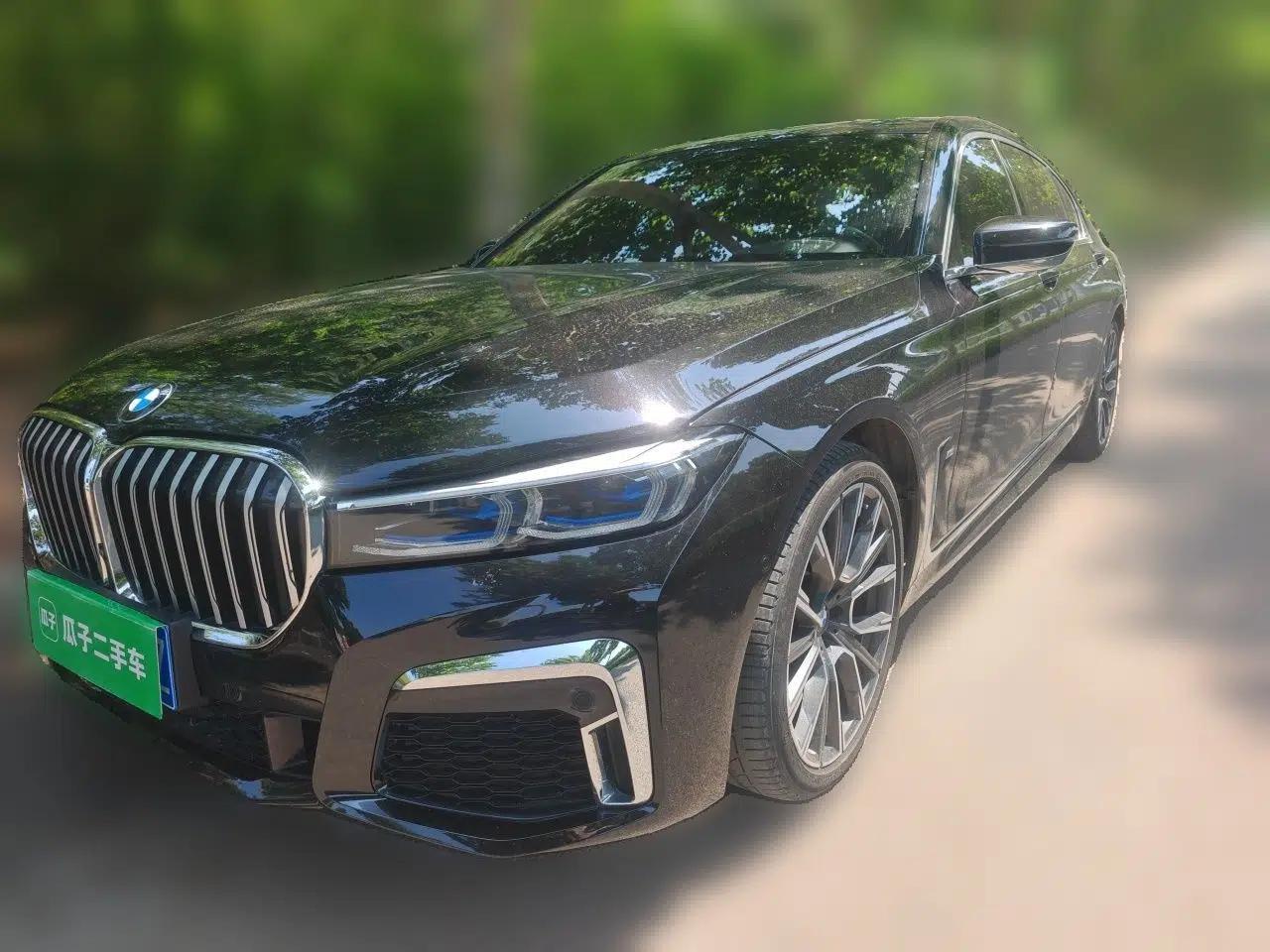 BMW 7 Series 2019 740Li xDrive Executive M Sport Package — миниатюра 1