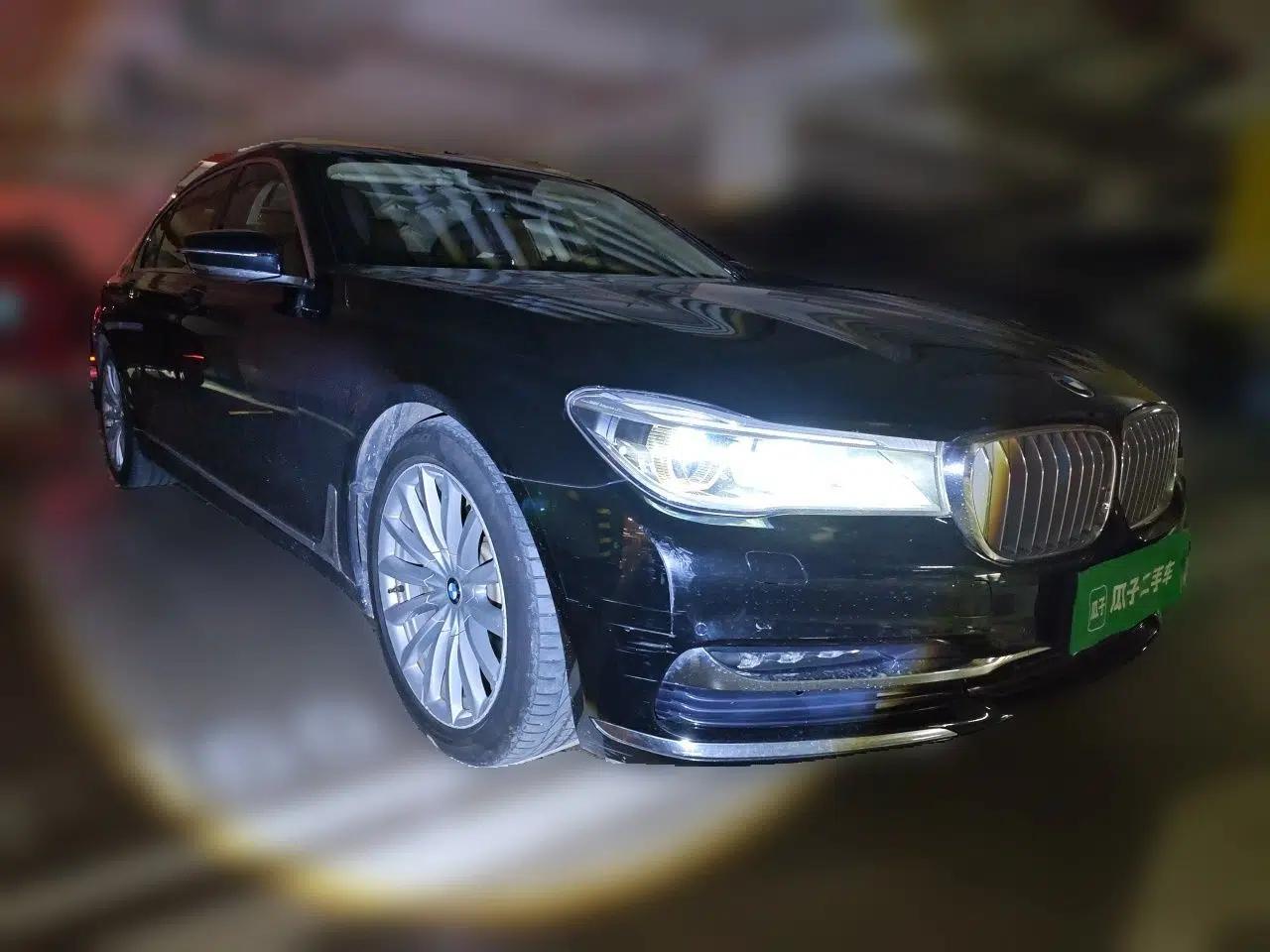 BMW 7 Series 2016 740Li Luxury Edition — миниатюра 3