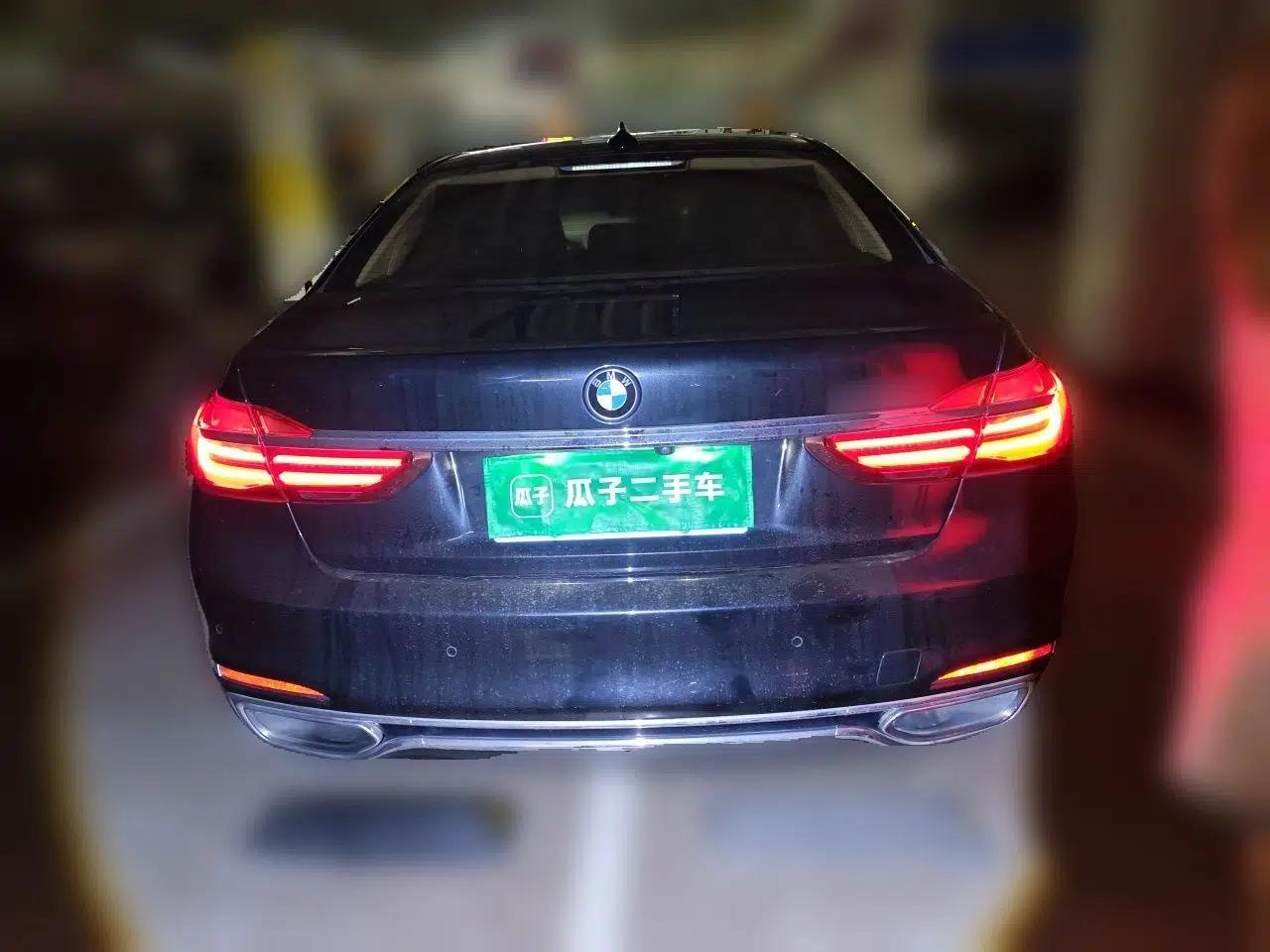 BMW 7 Series 2016 740Li Luxury Edition — миниатюра 5
