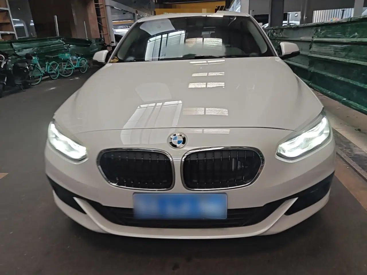 BMW 1 Series 2019 118i Fashion Model — миниатюра 2