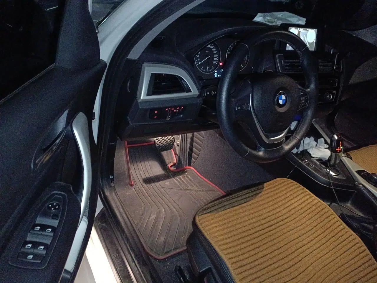 BMW 1 Series 2016 118i Leading Model — миниатюра 16