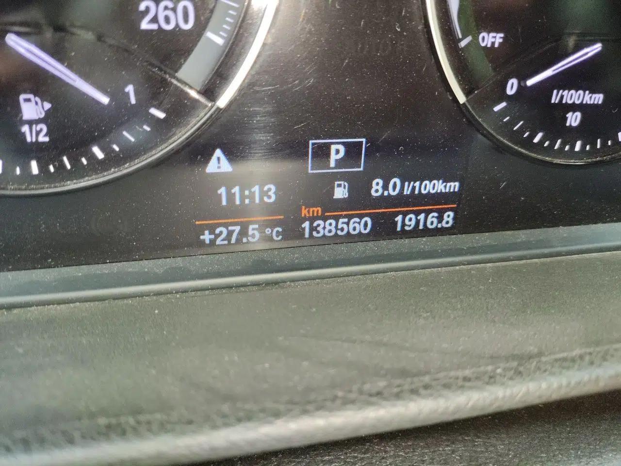 BMW 1 Series 2018 118i Sport Edition — миниатюра 12