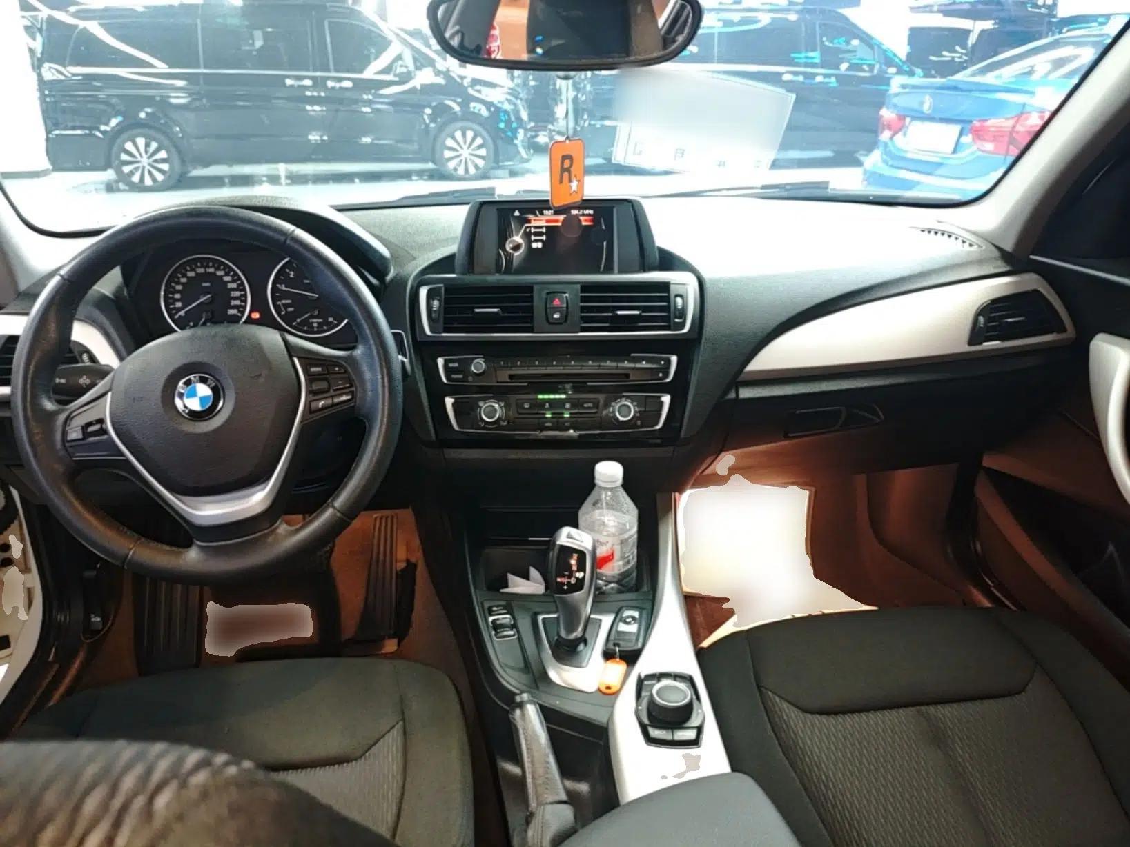 BMW 1 Series 2016 118i Leading Model — миниатюра 12