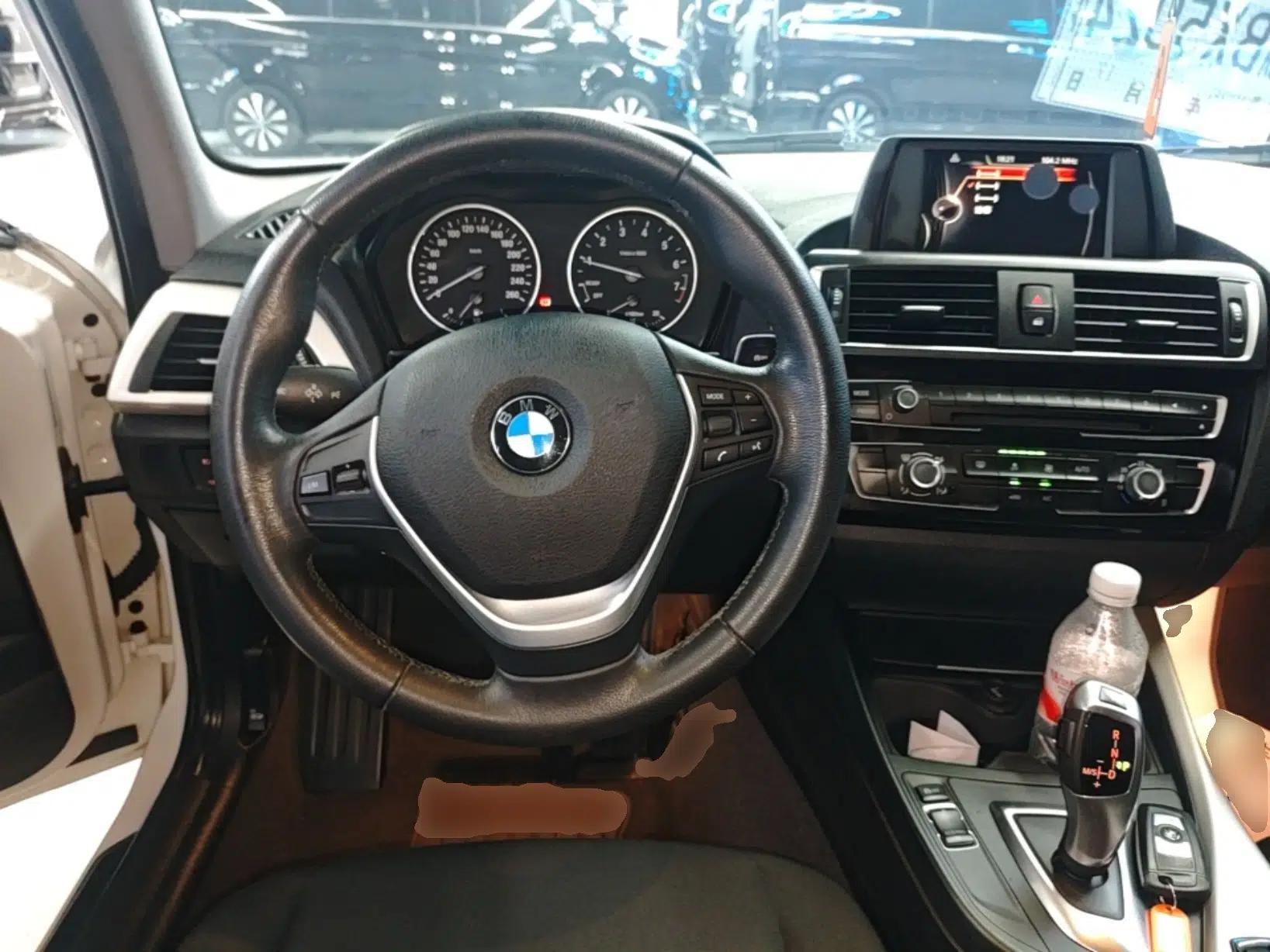 BMW 1 Series 2016 118i Leading Model — миниатюра 13
