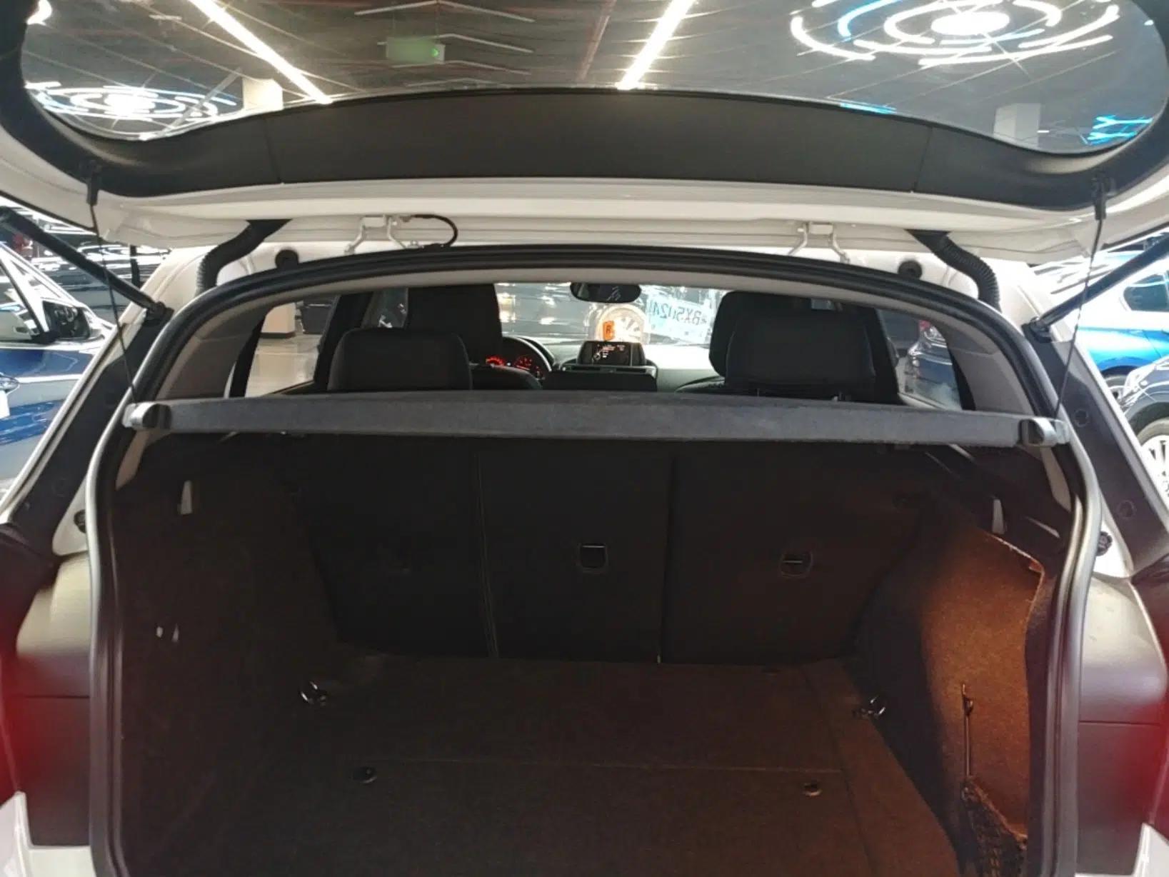 BMW 1 Series 2016 118i Leading Model — миниатюра 22