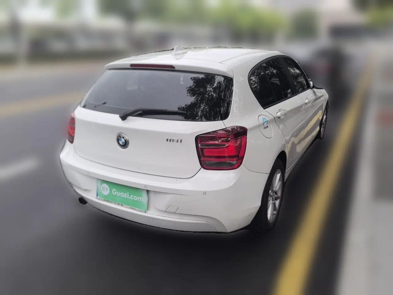 BMW 1 Series 2013 Revised 116i Urban Edition — миниатюра 6