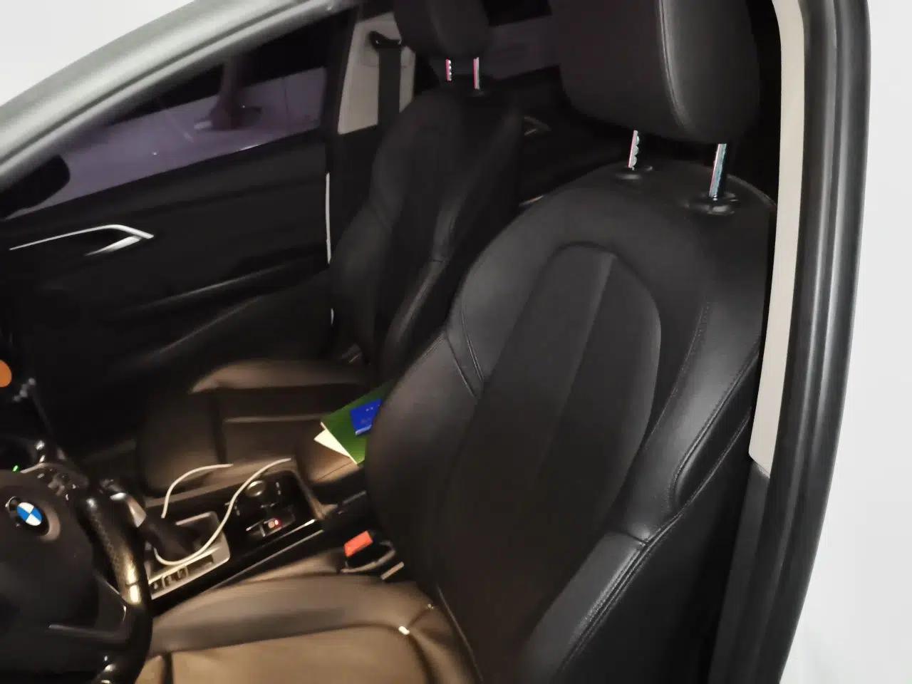 BMW 1 Series 2017 118i Sport Edition — миниатюра 15
