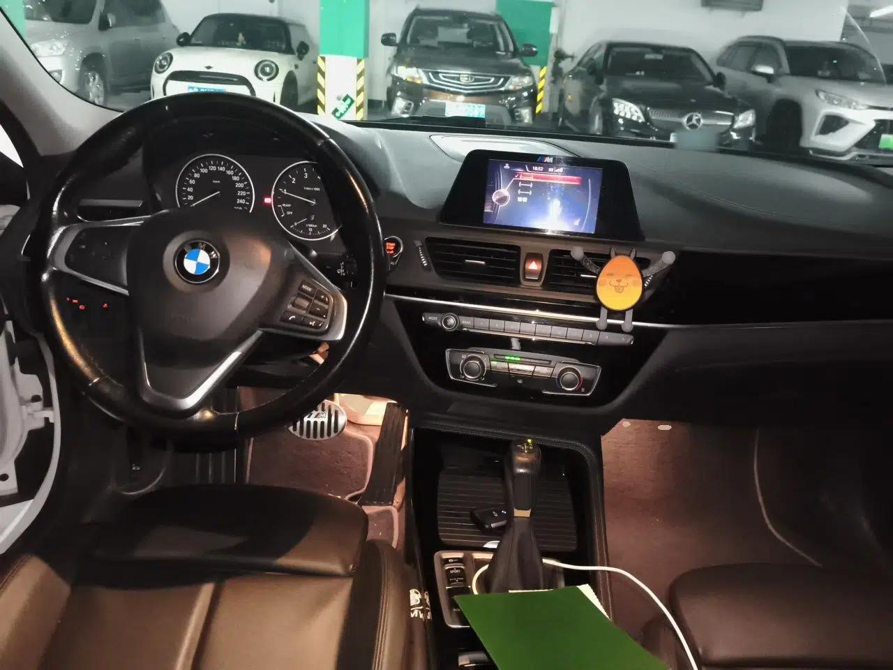 BMW 1 Series 2017 118i Sport Edition — миниатюра 9