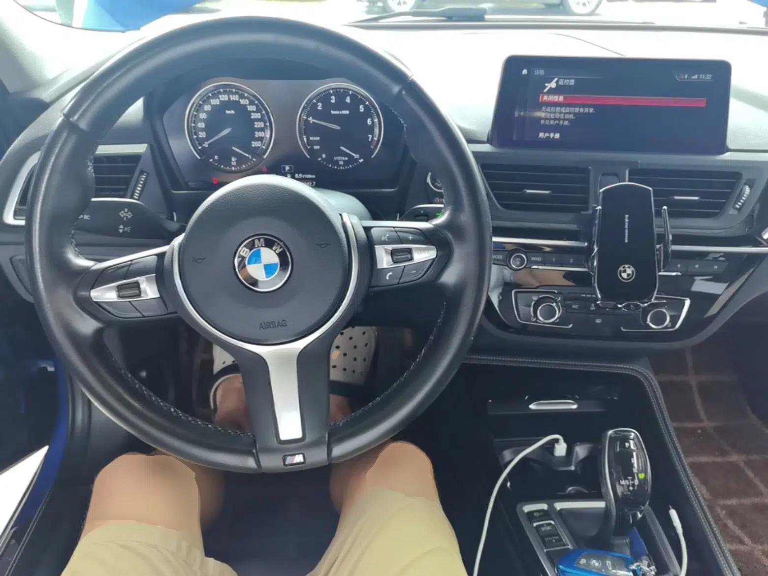 BMW 1 Series 2020 120i M Sport Package — миниатюра 17