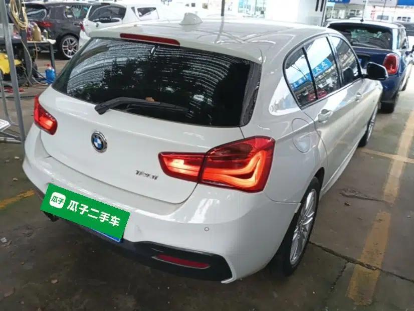 BMW 1 Series 2018 120i M Sport Package — миниатюра 6