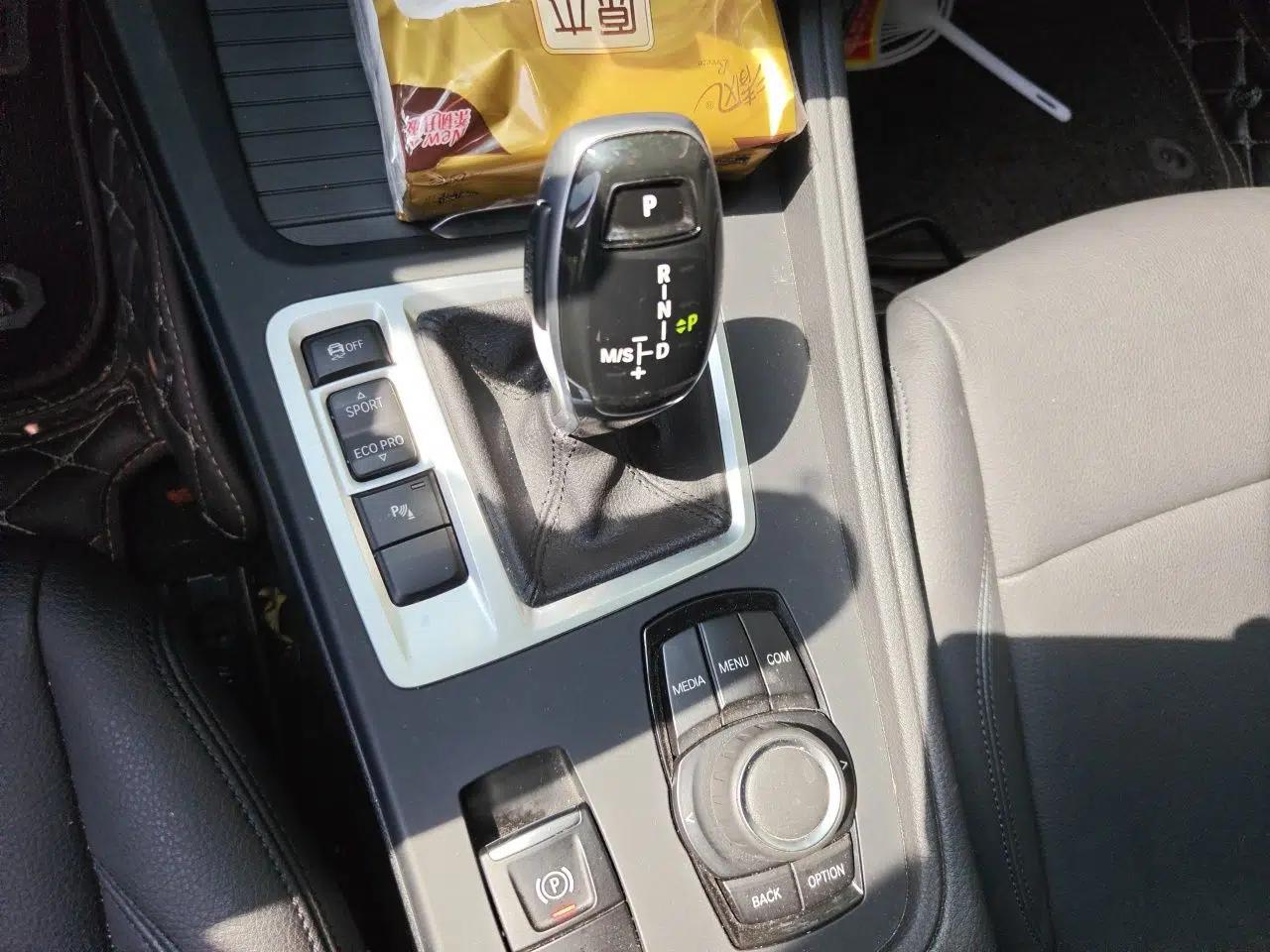 BMW 1 Series 2020 120i Fashion Model — миниатюра 14