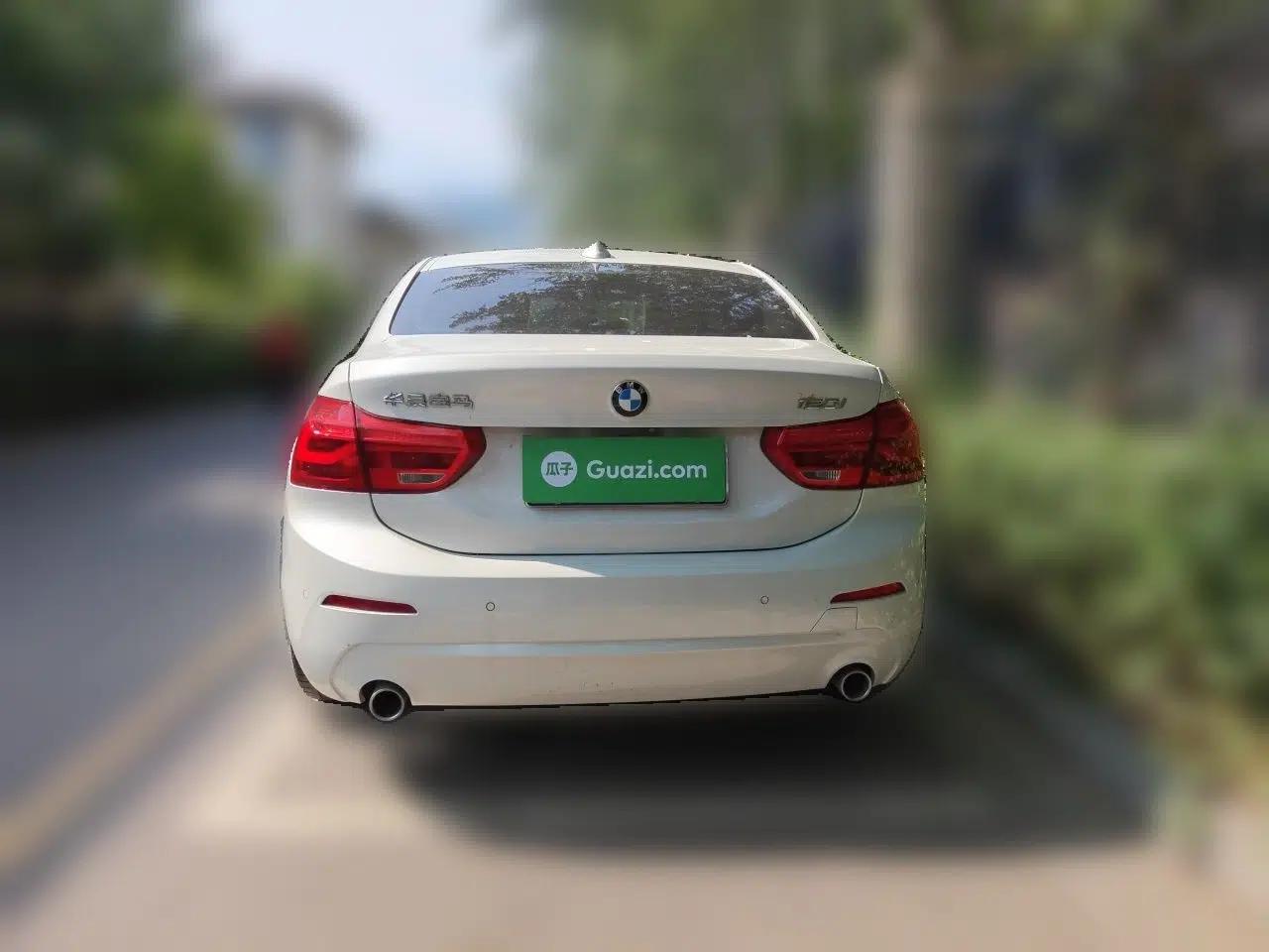 BMW 1 Series 2020 120i Fashion Model — миниатюра 5
