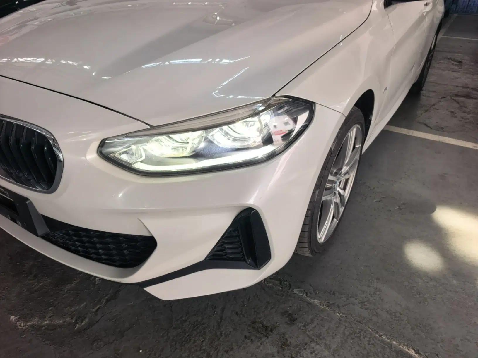 BMW 1 Series 2019 120i Leading Model M Sport Package — миниатюра 8