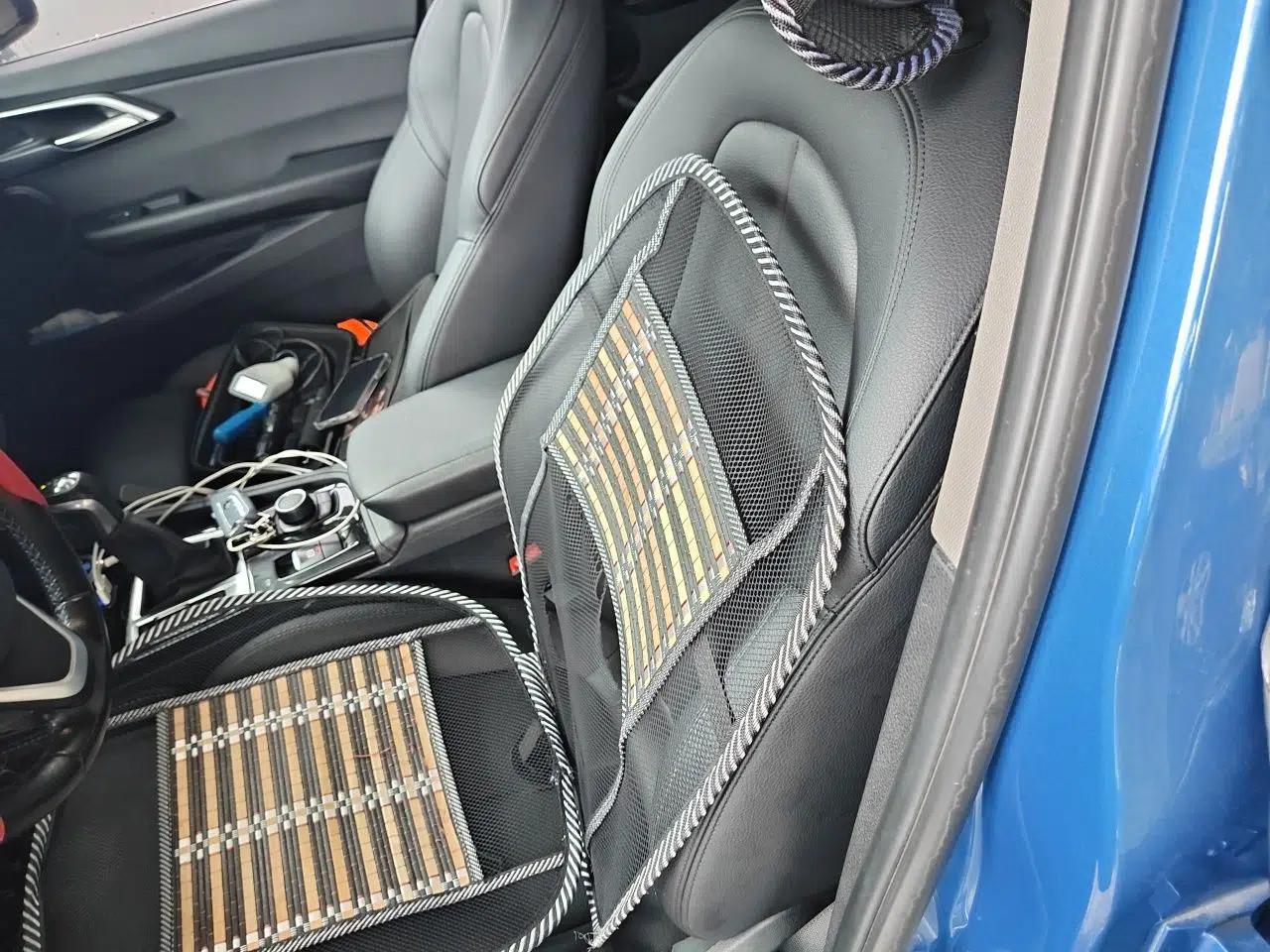 BMW 1 Series 2018 118i Sport Edition — миниатюра 15